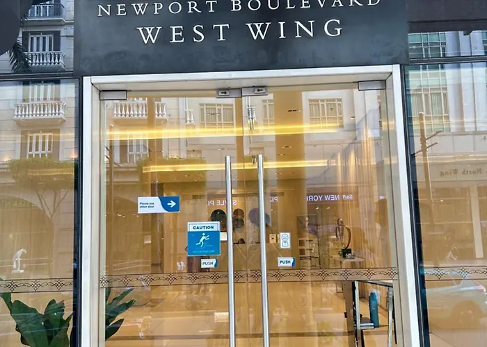 Aparthotel Vexy Hub Condotel 101 Newport Near Teminal 3 3*
